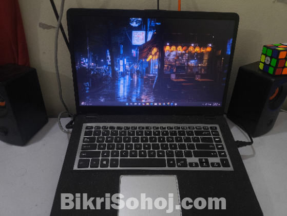 Selling asus laptop
